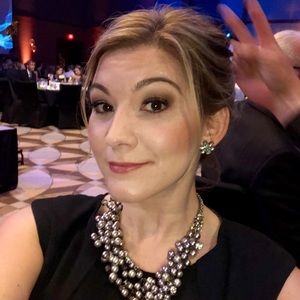 Meet your Posher, Victoria